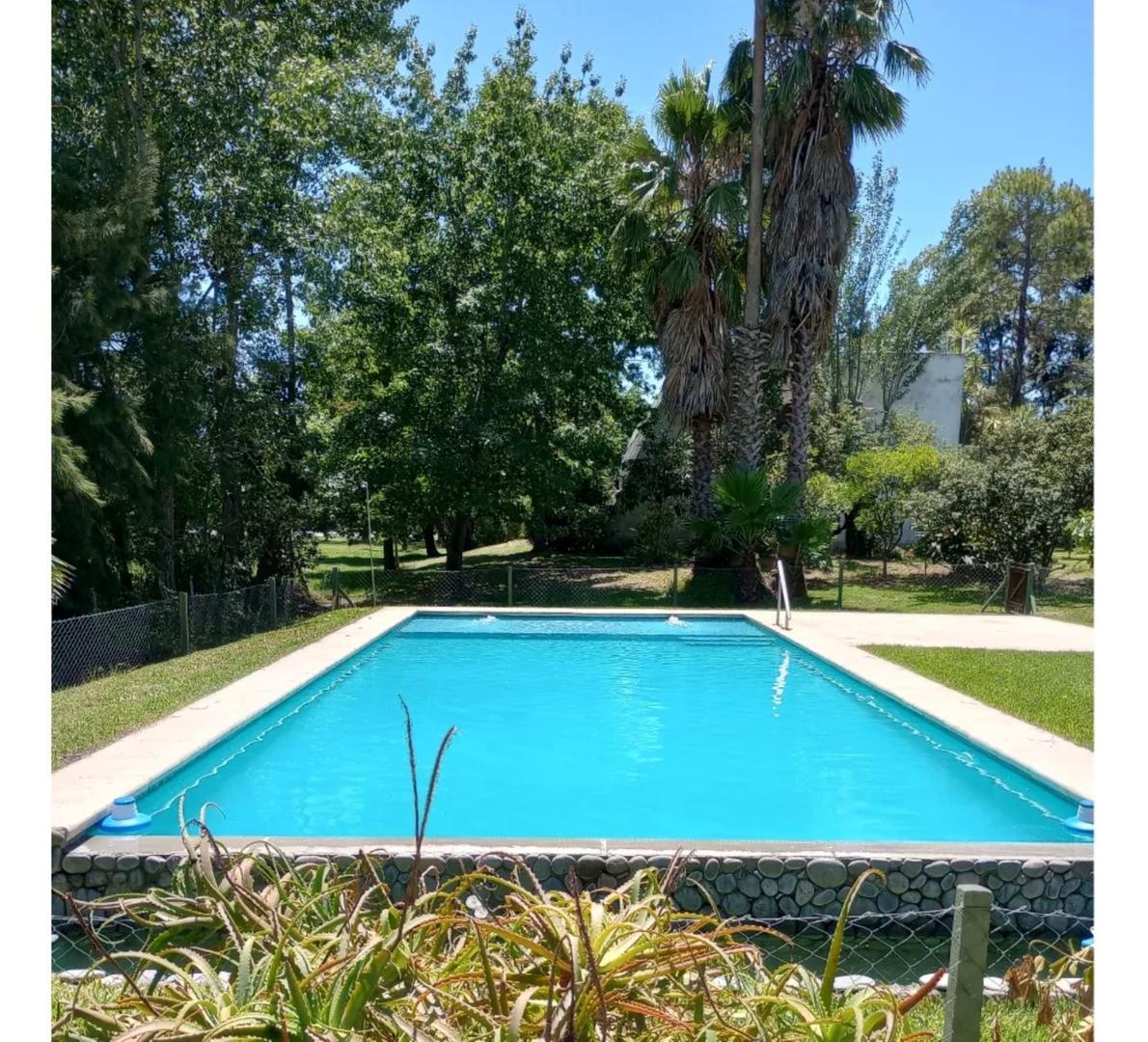 Departamento con salida al lago