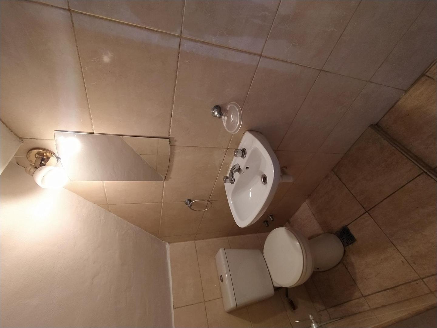 Depto Tipo Casa en Alquiler 40 años