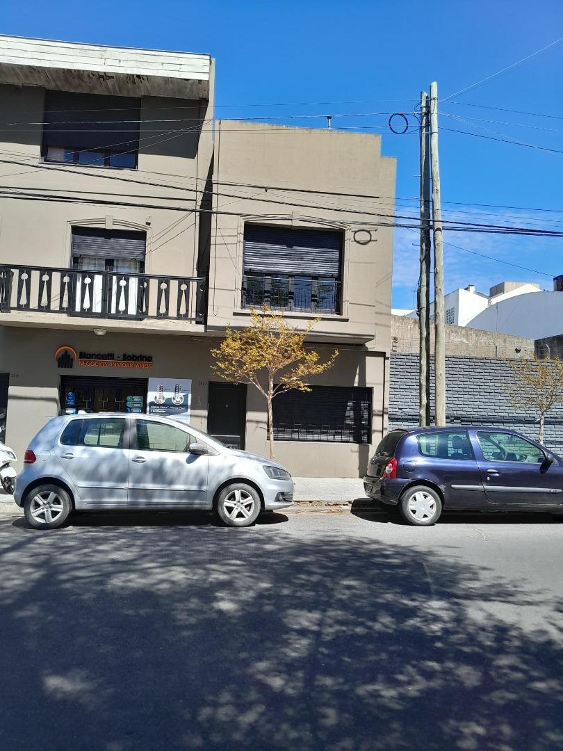 ALQUILER OFICINA PARA USO PROFESIONAL