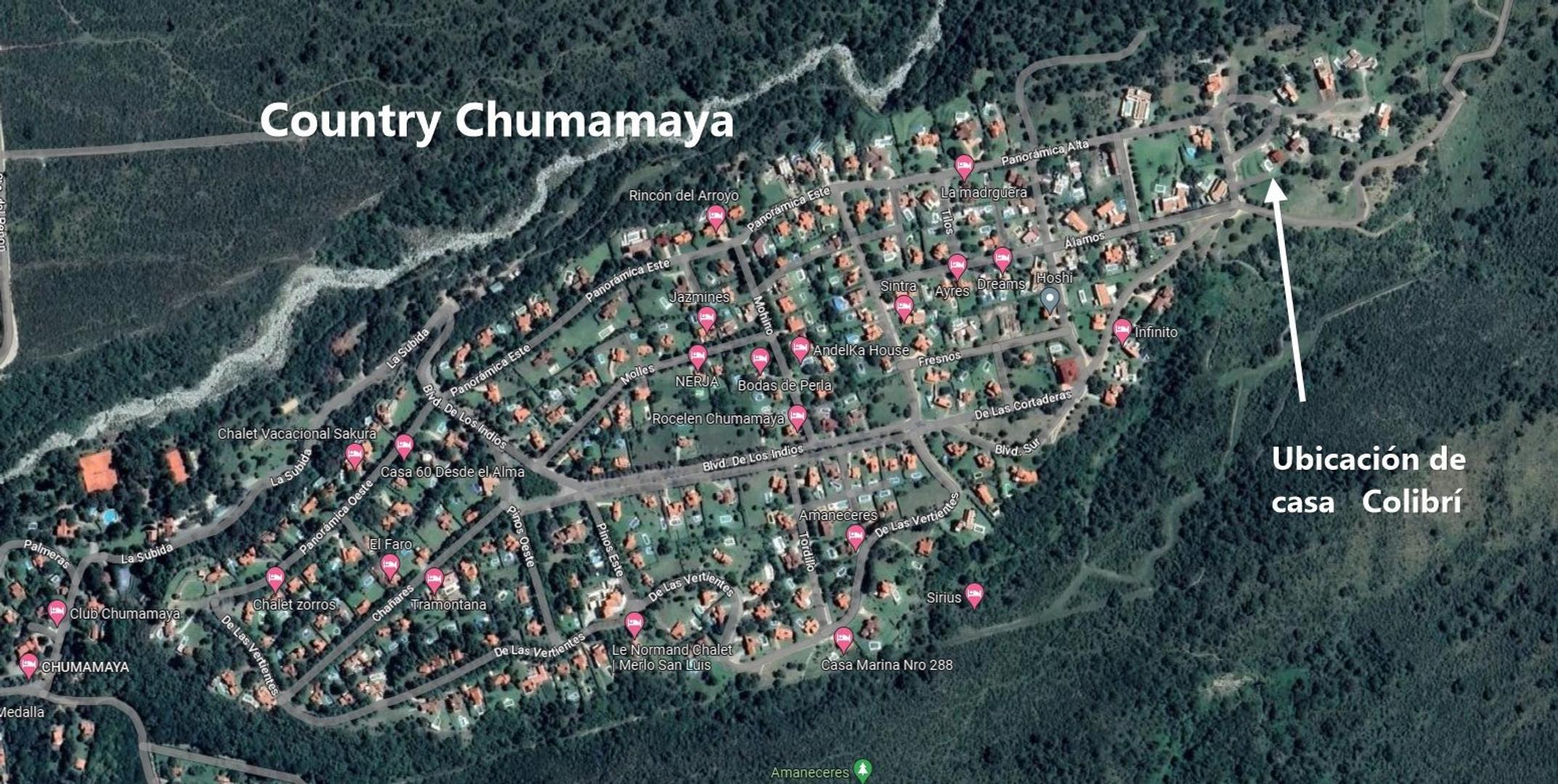 Casa en Venta con 3 cocheras