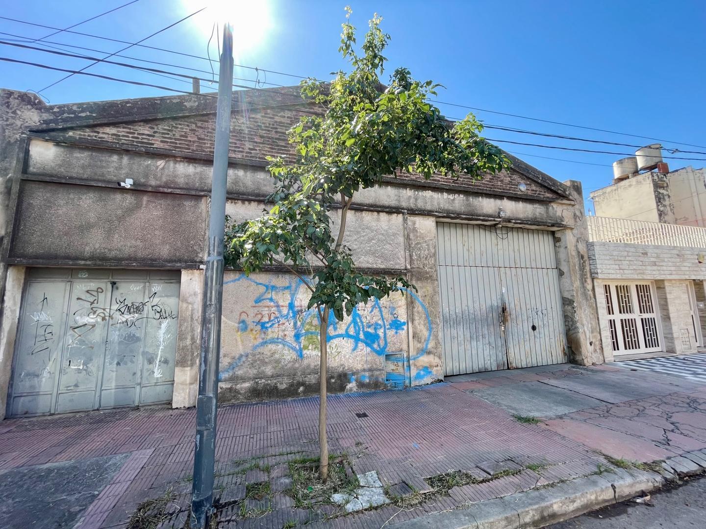 GALPON BARRIO PUEYRREDON