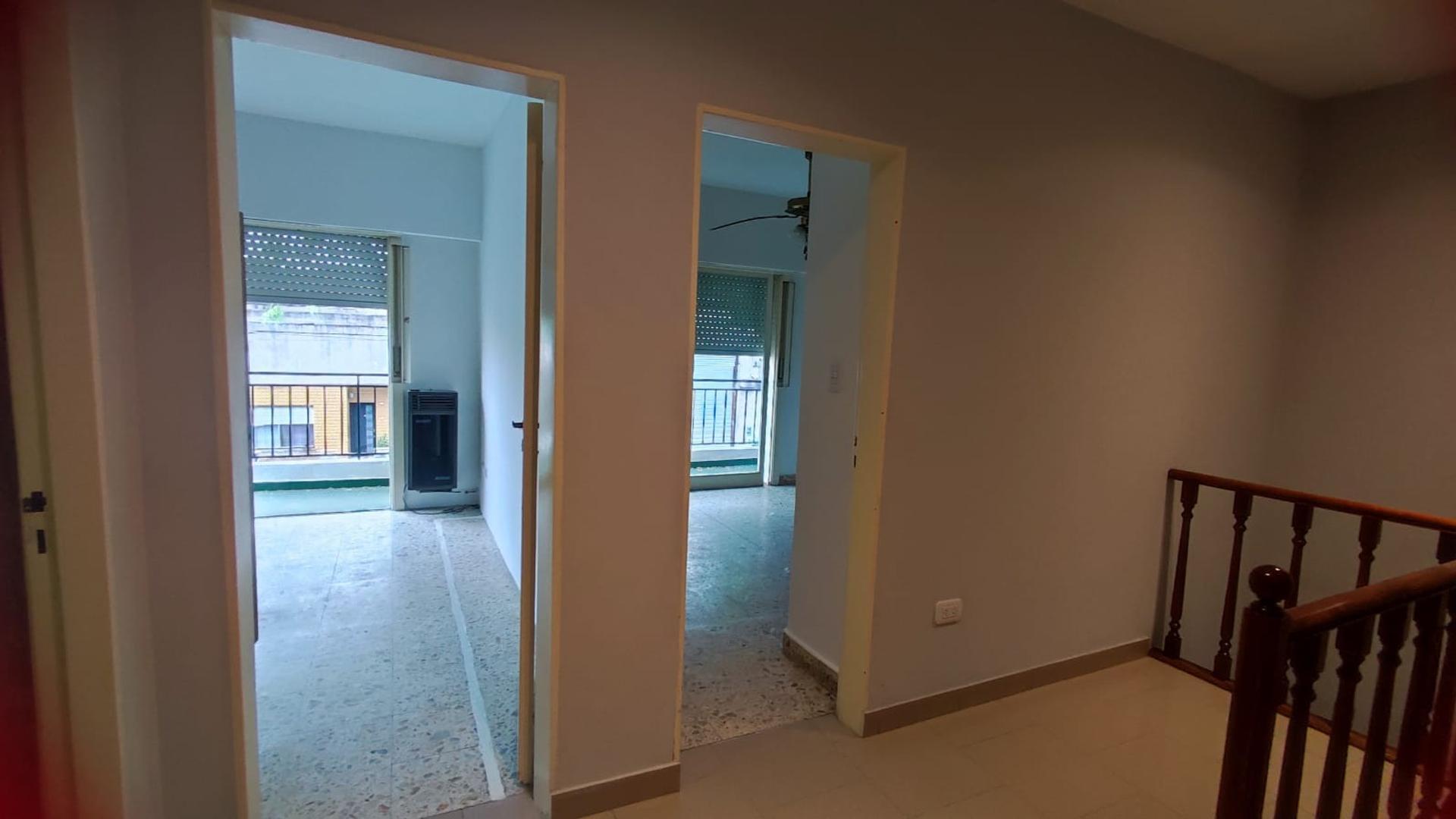 Depto Tipo Casa 3 ambientes con 1 baño