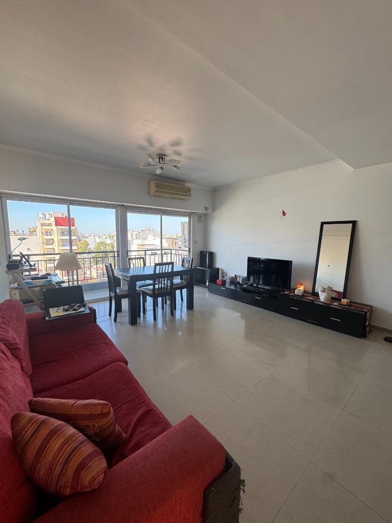 Departamento en Venta en Villa del Parque, USD 148.000