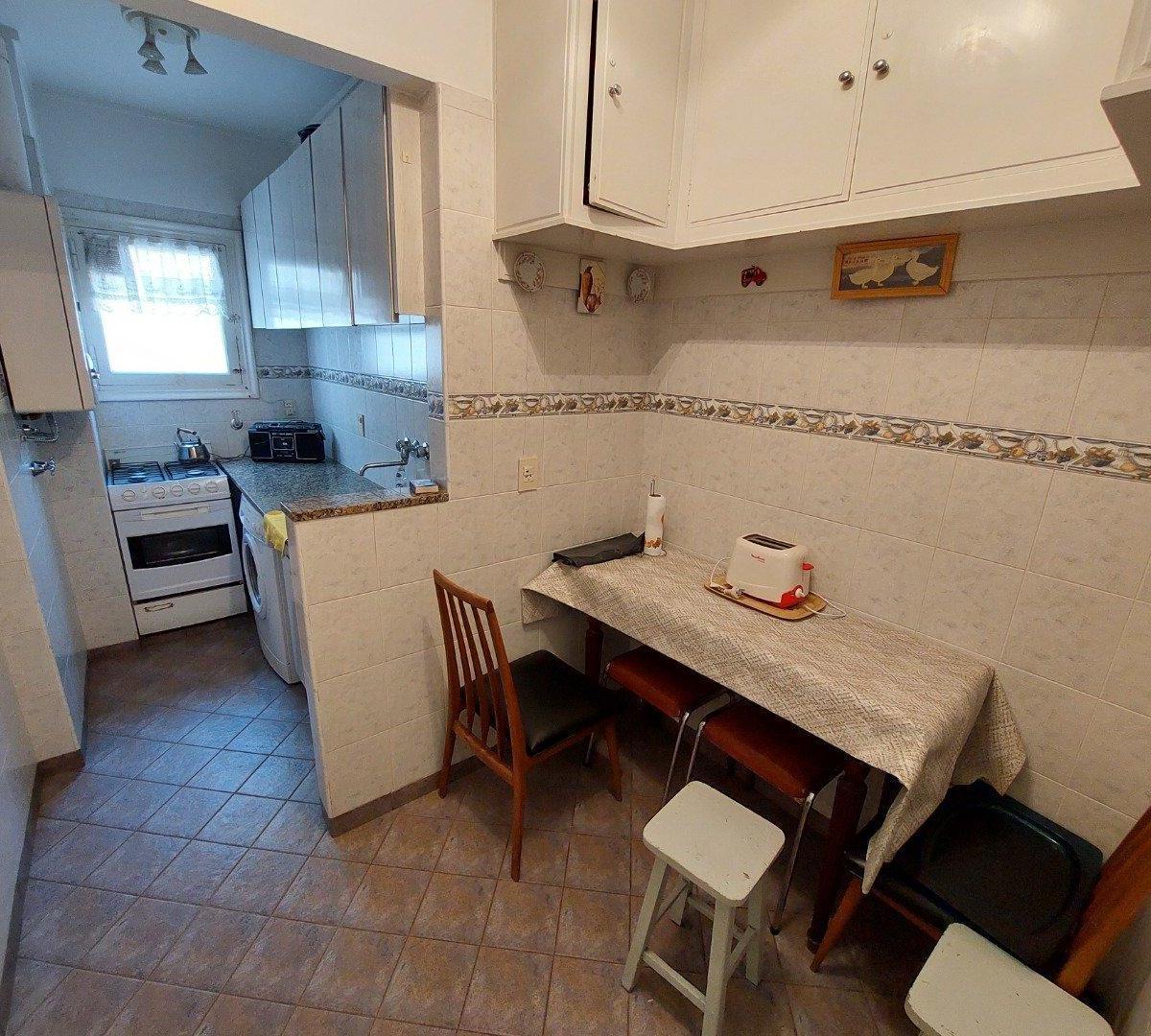 Departamento en Alquiler Temporal en Alem, $ 100