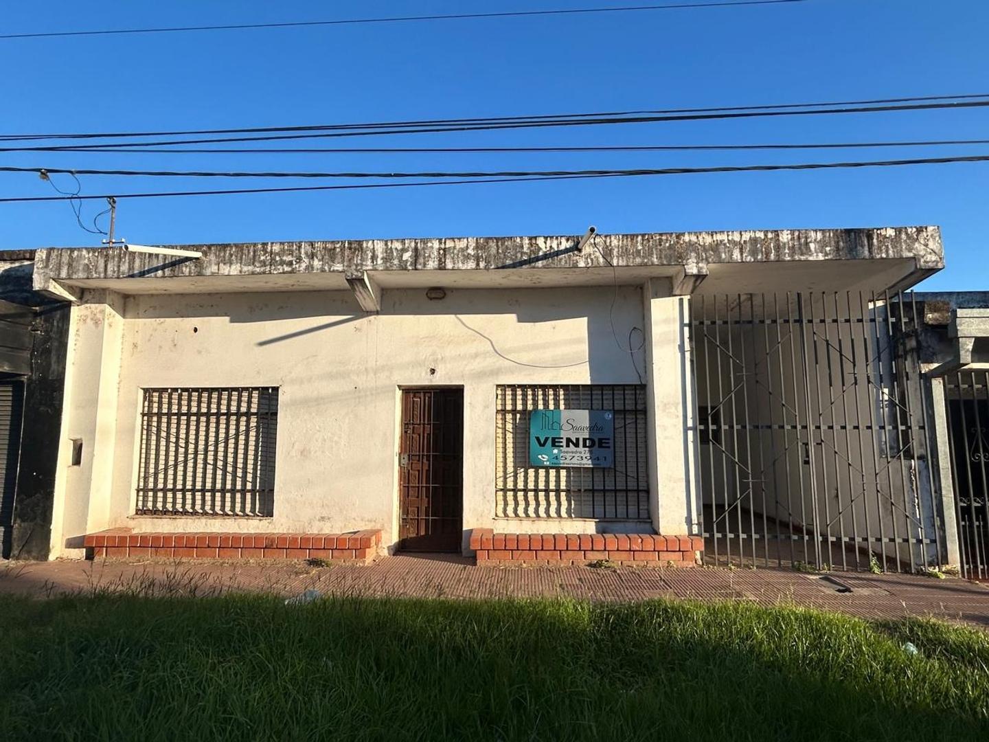 FRAY MOCHO 1152, Barranqueras.-