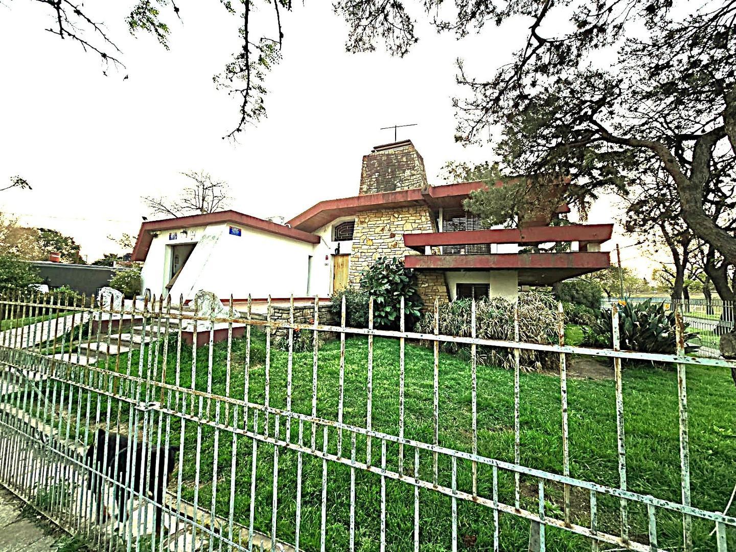 Casa 3 ambientes con 3 baños