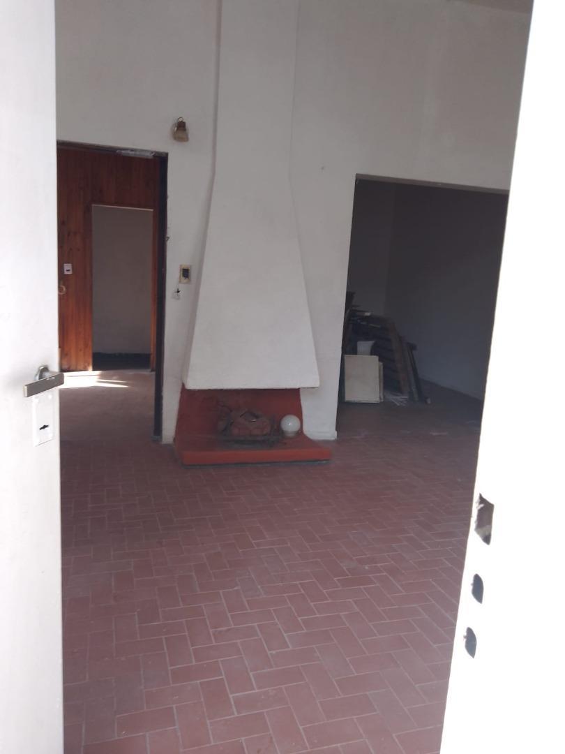 Depto Tipo Casa en Venta de 4 dormitorios