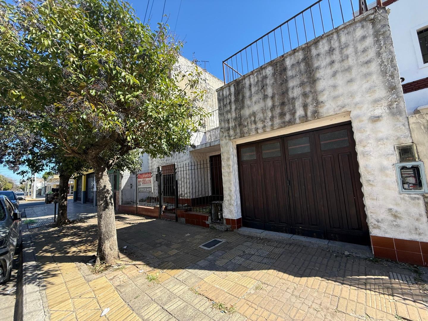 Casa con lote propio de 10x19 – Gran ubicacion Villa Adelina