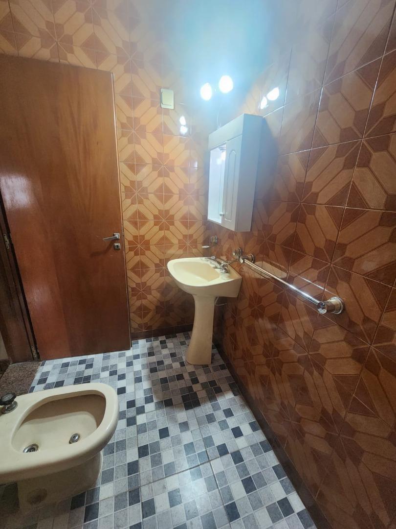 PLANTA ALTA EN ALQUILER ZEBALLOS 5576 WILDE