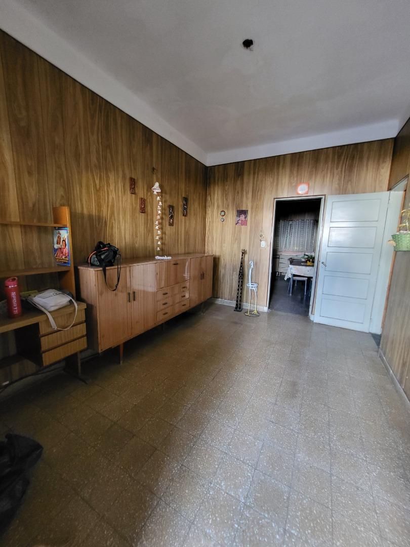 Hipolito Yrigoyen 2380