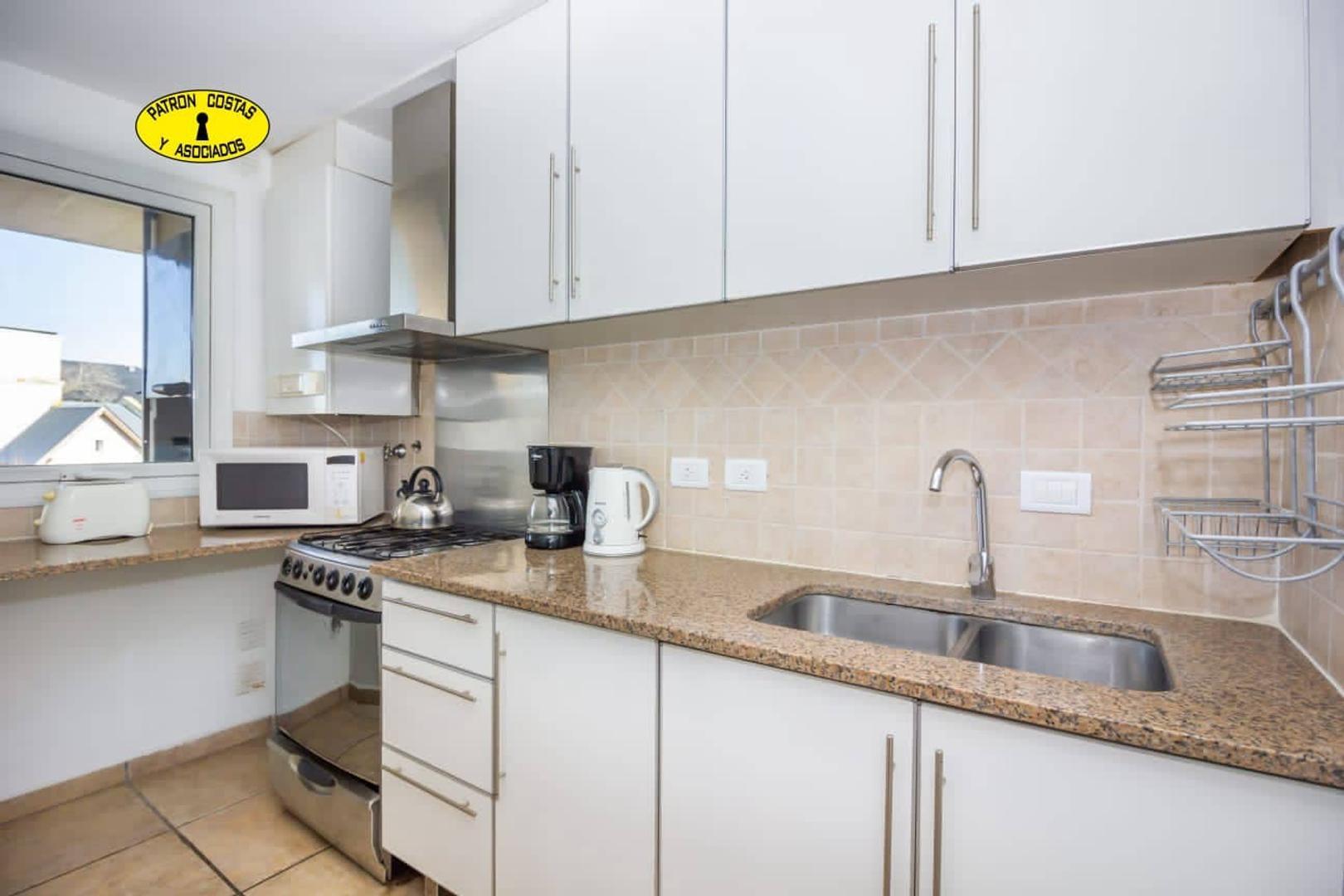 Departamento 4 ambientes con 2 baños