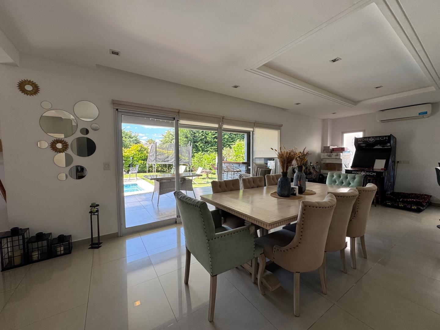 CASA EN VENTA EN HARAS MARIA VICTORIA