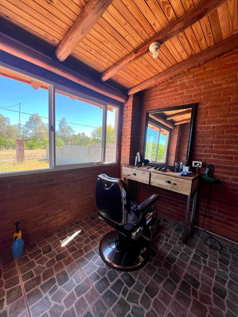 Casa 4 ambientes con 1 baño