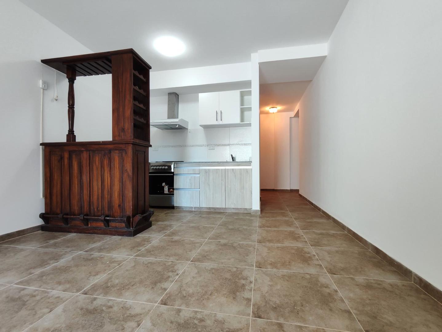 San Juan 3133 , Piso 2