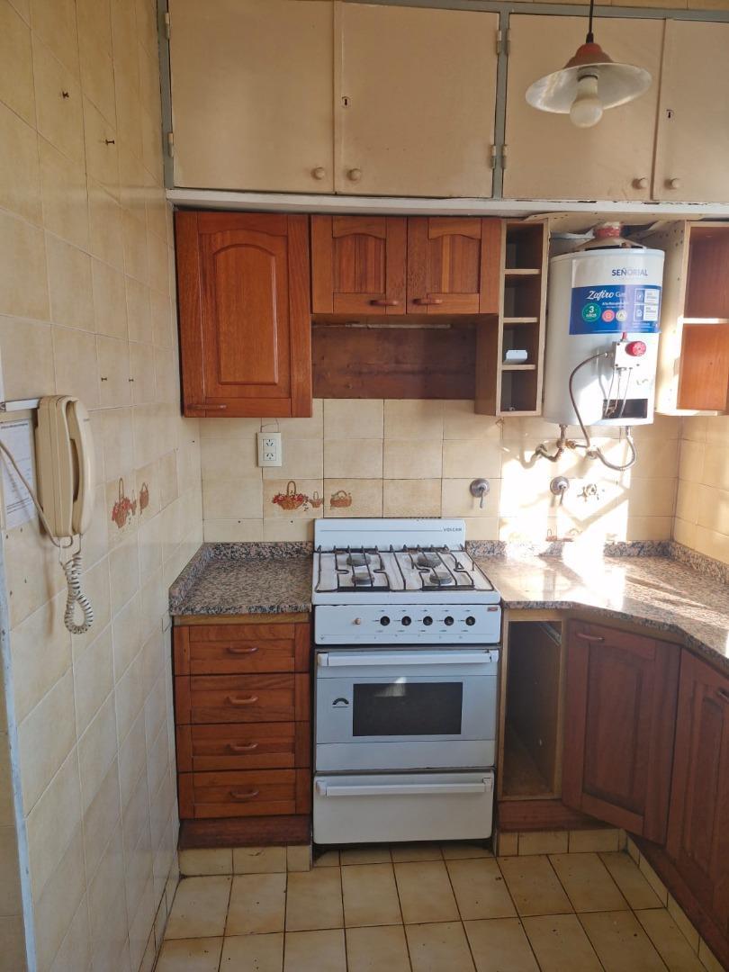 Departamento de dos ambientes en alquiler en Haedo Sur