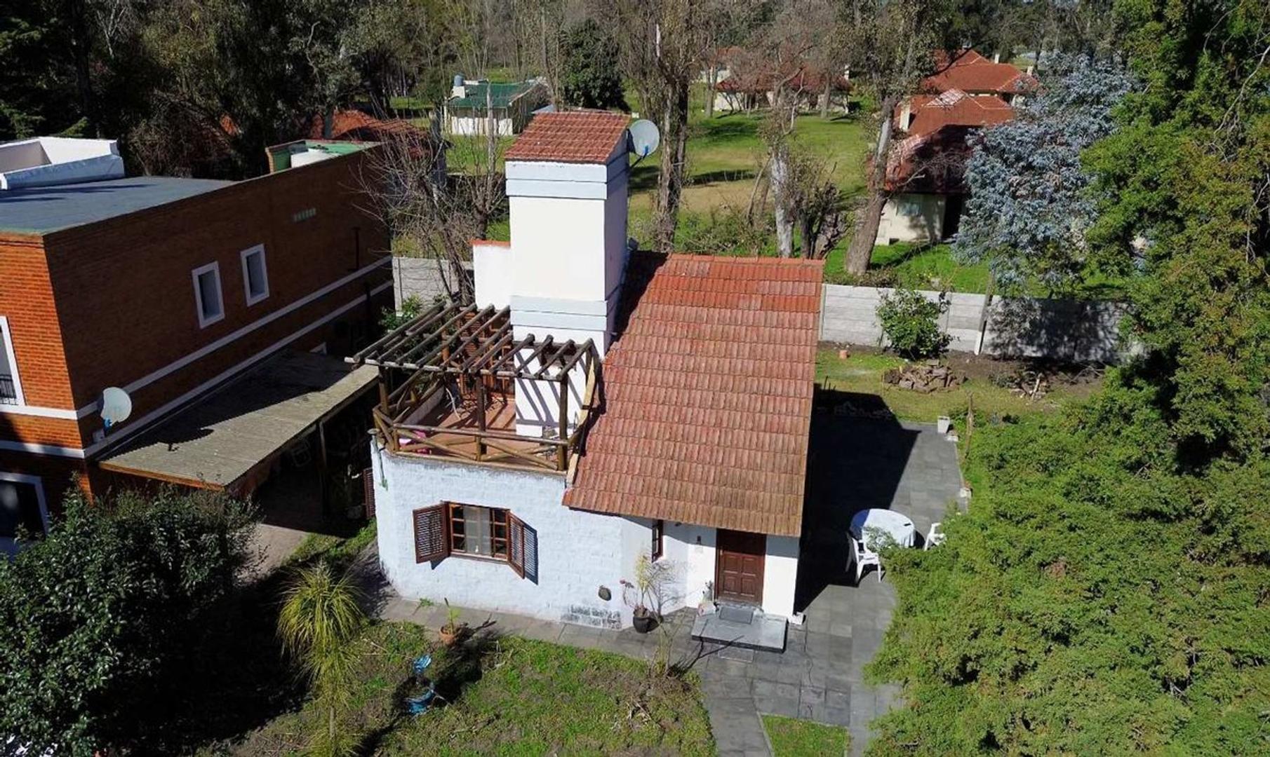 VENTA  CASA A RECICLAR BARRIO EL JAGUEL - PILAR