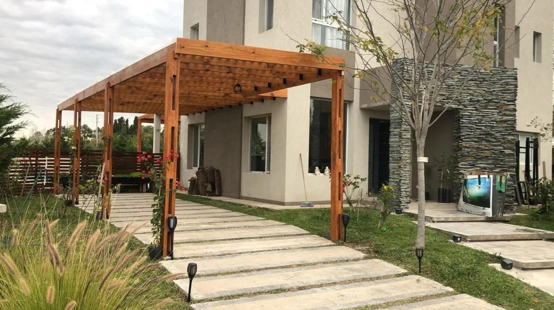 Casa en Venta de 4 dormitorios