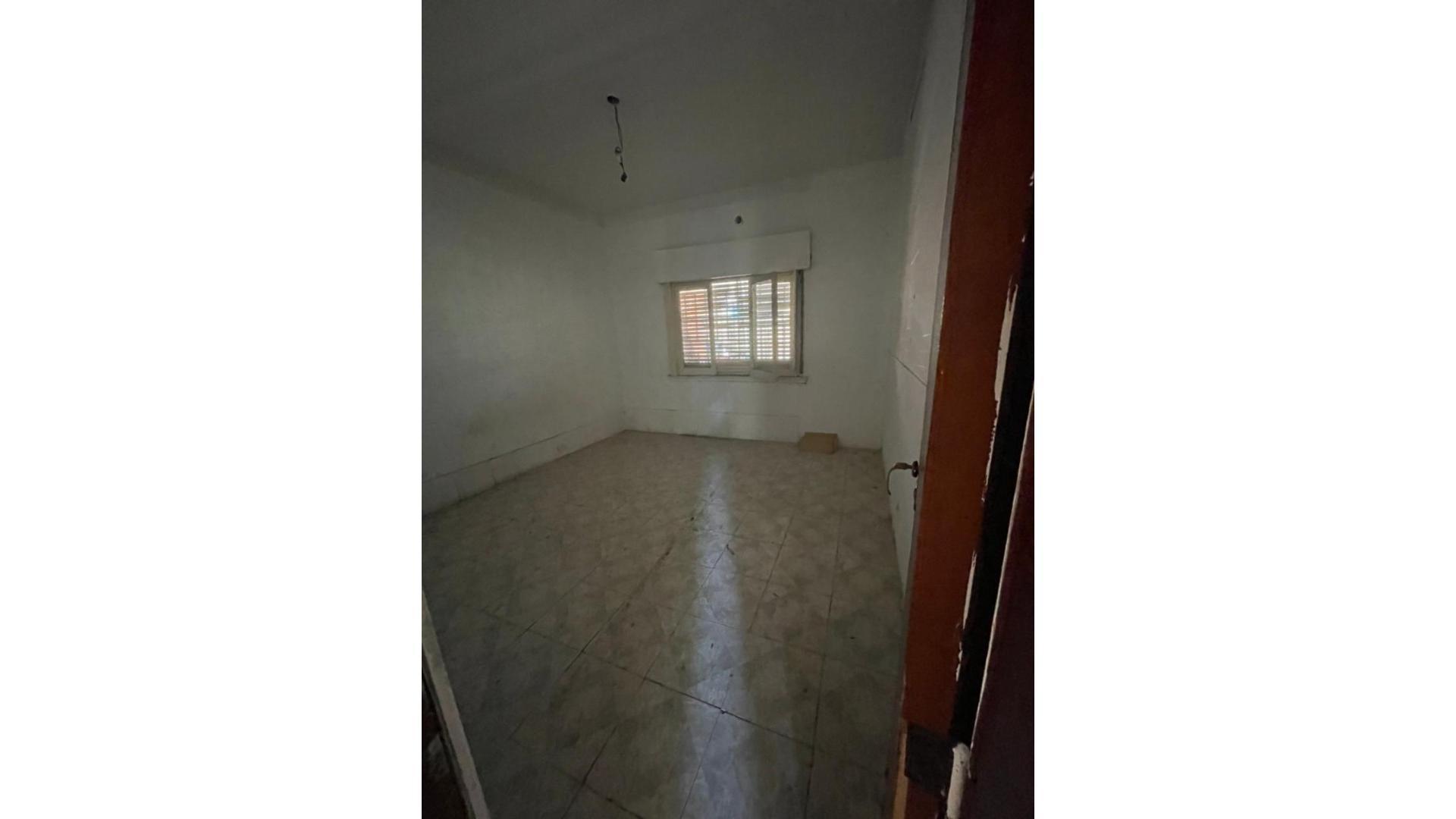 CASA 2 AMB. A REFACCIONAR. SAN JUSTO LOTE 10 X 18