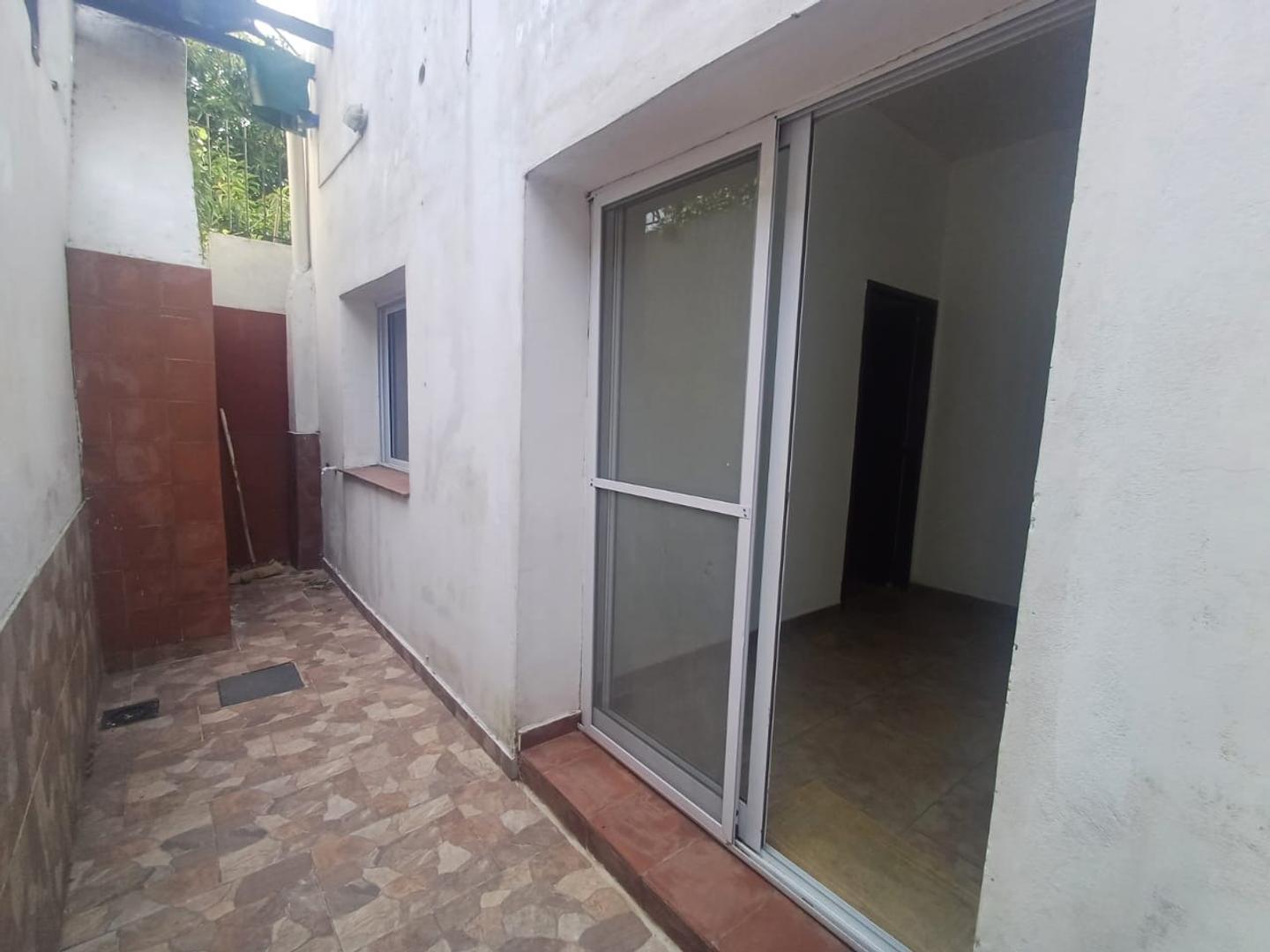 PH 2 AMB MUY AMPLIO SIN EXPENSAS CON PARRILLA