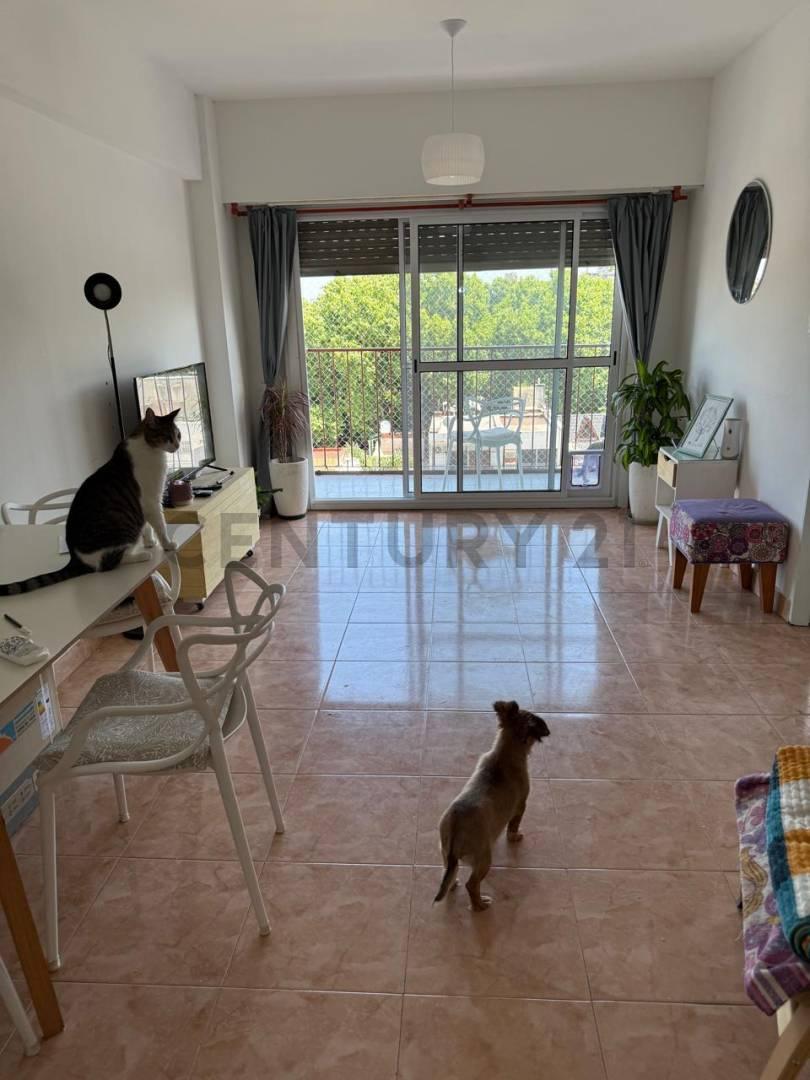 Nazarre 3400, Piso 6