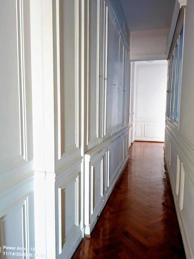 Departamento en Alquiler con 1 cocheras