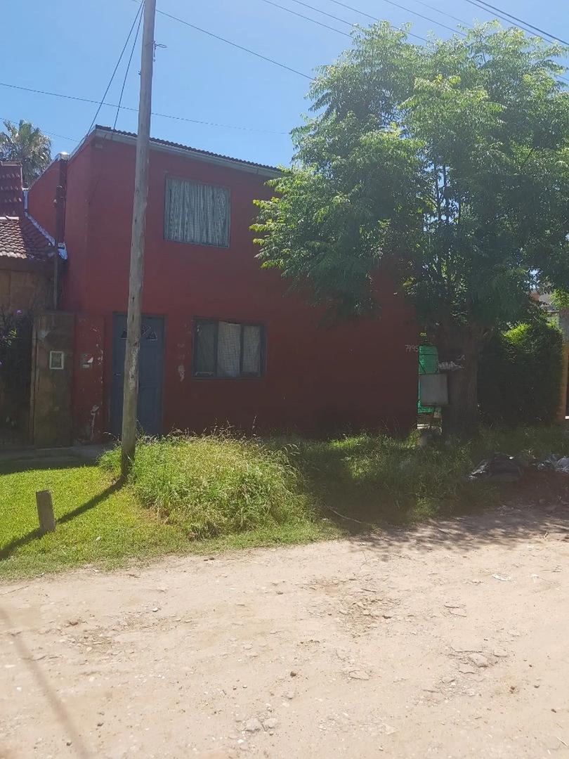 Venta en Block 14 departamentos y casa.