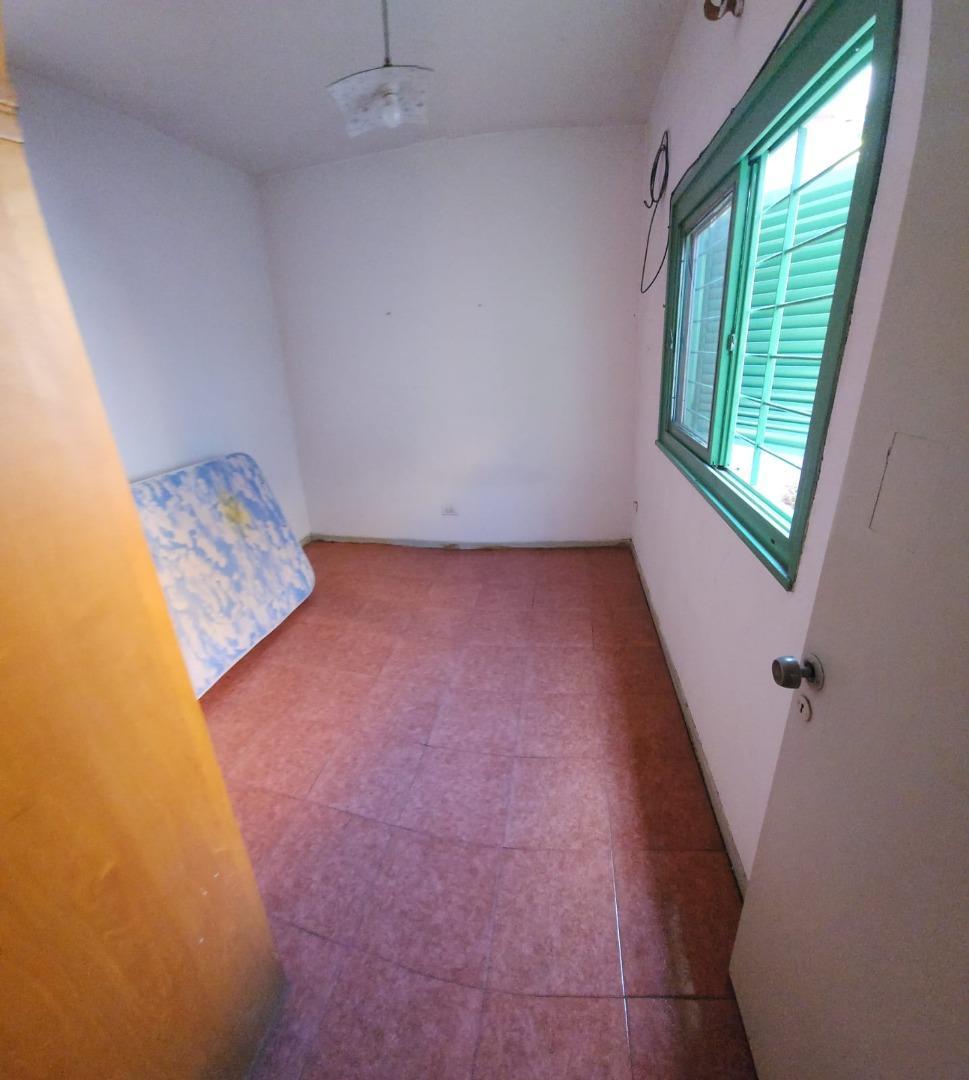 Depto Tipo Casa 2 ambientes con 1 baño