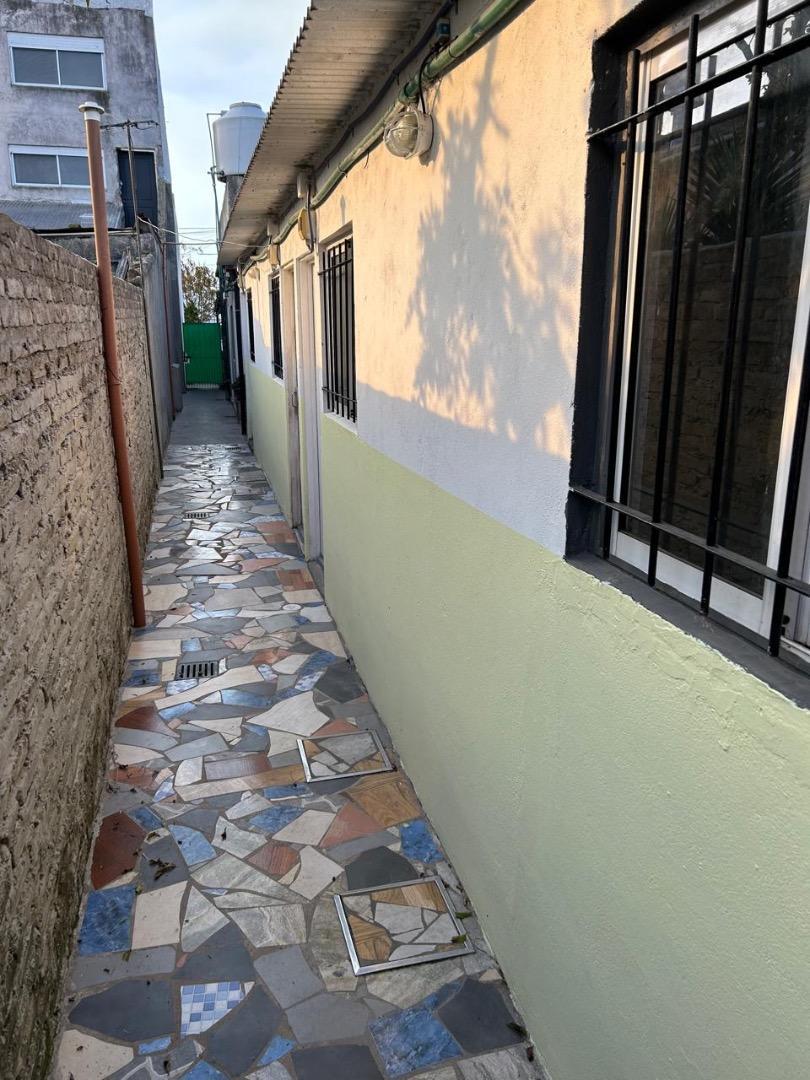DEPARTAMENTO 2 AMBIENTES ECONOMICO c/patio BANFIELD OESTE