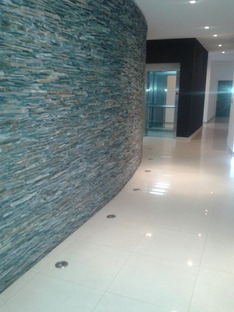 Departamento de categoria 1 dormitorio en alquiler