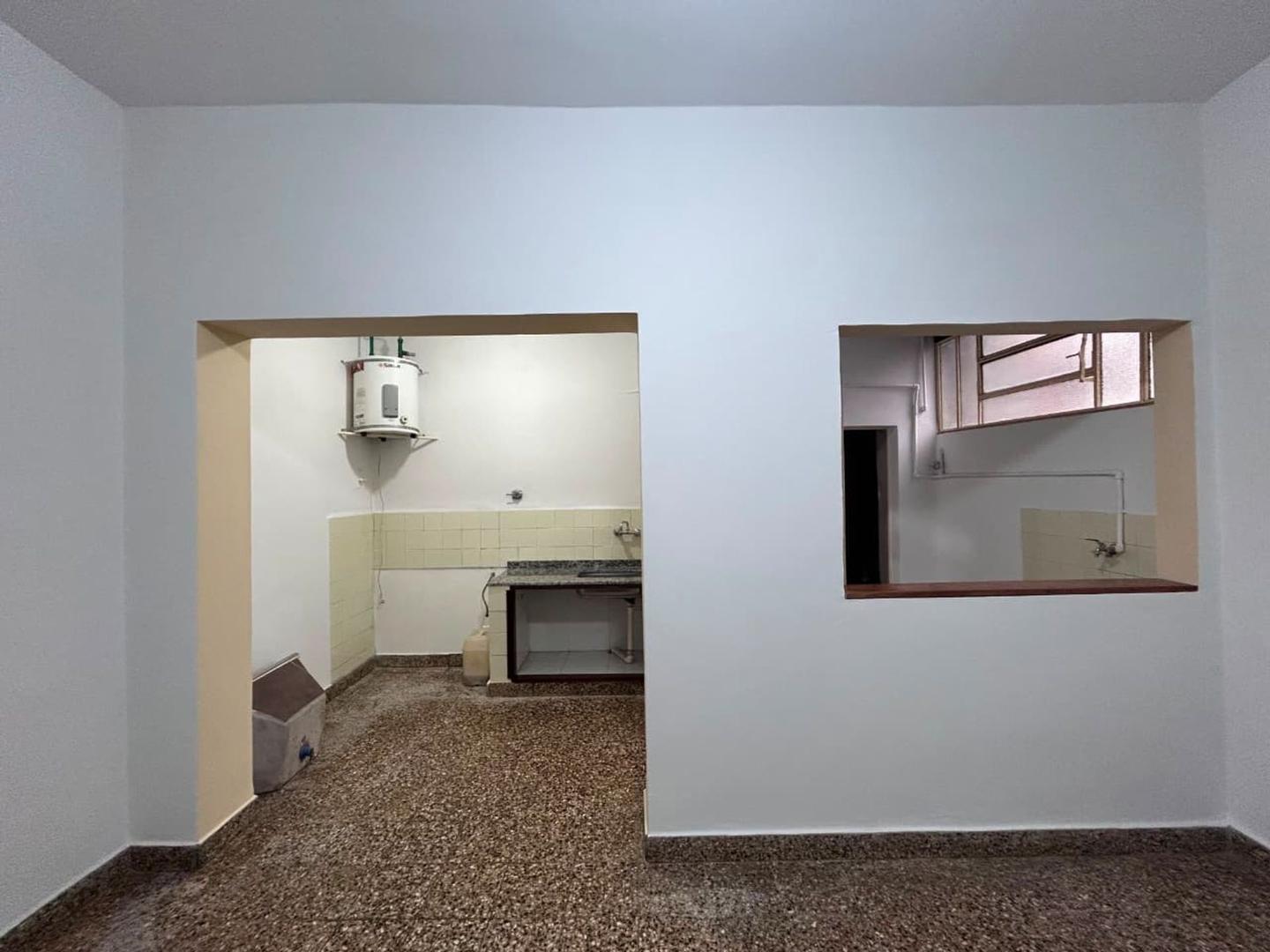 Depto Tipo Casa en Venta 46 años