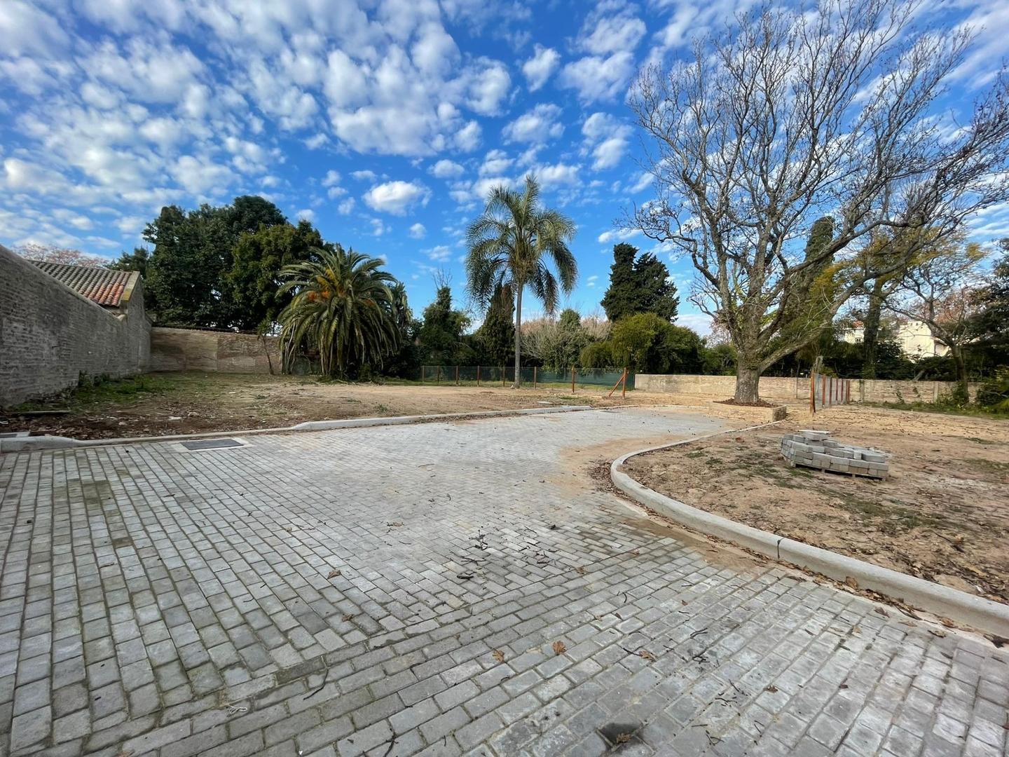 Av Del Libertador 16800