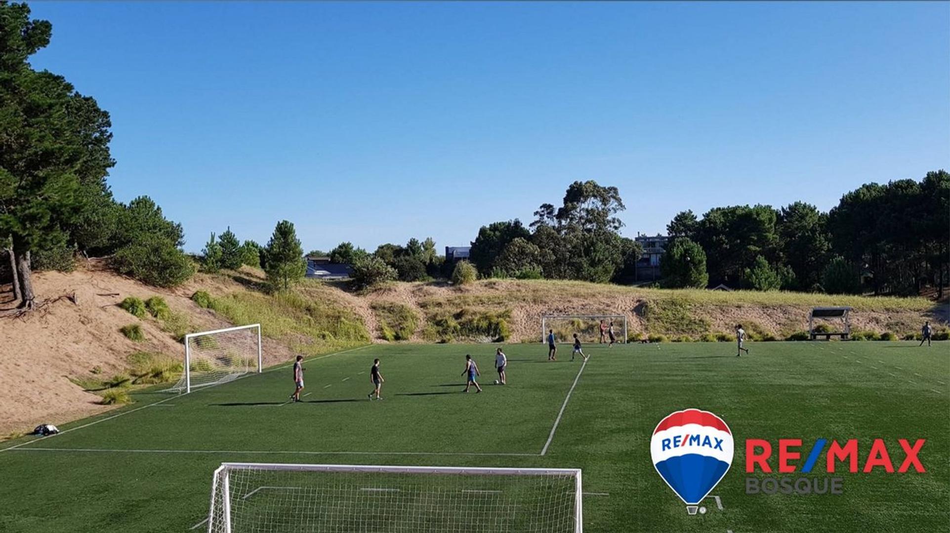 LOTE VENTA COSTA ESMERALDA GOLF II