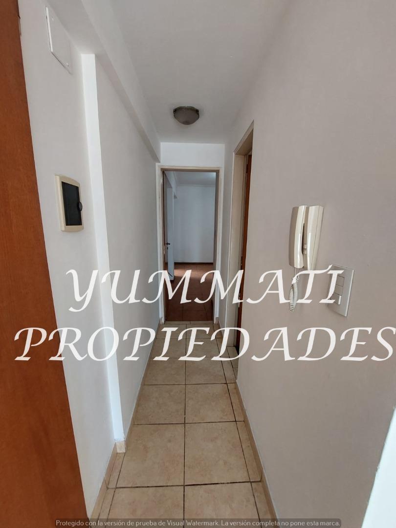 Departamento en Alquiler en Abasto, $ 380.000