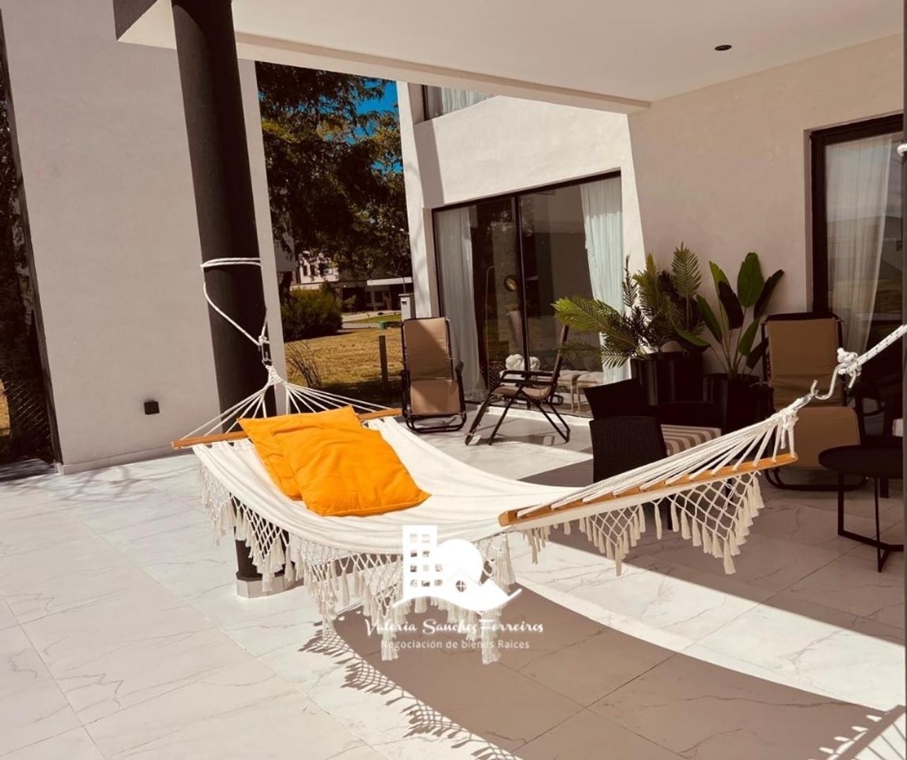 Casa en Venta al Oeste