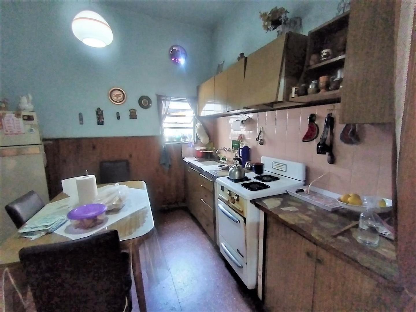 Casa 3 ambientes con 1 baño