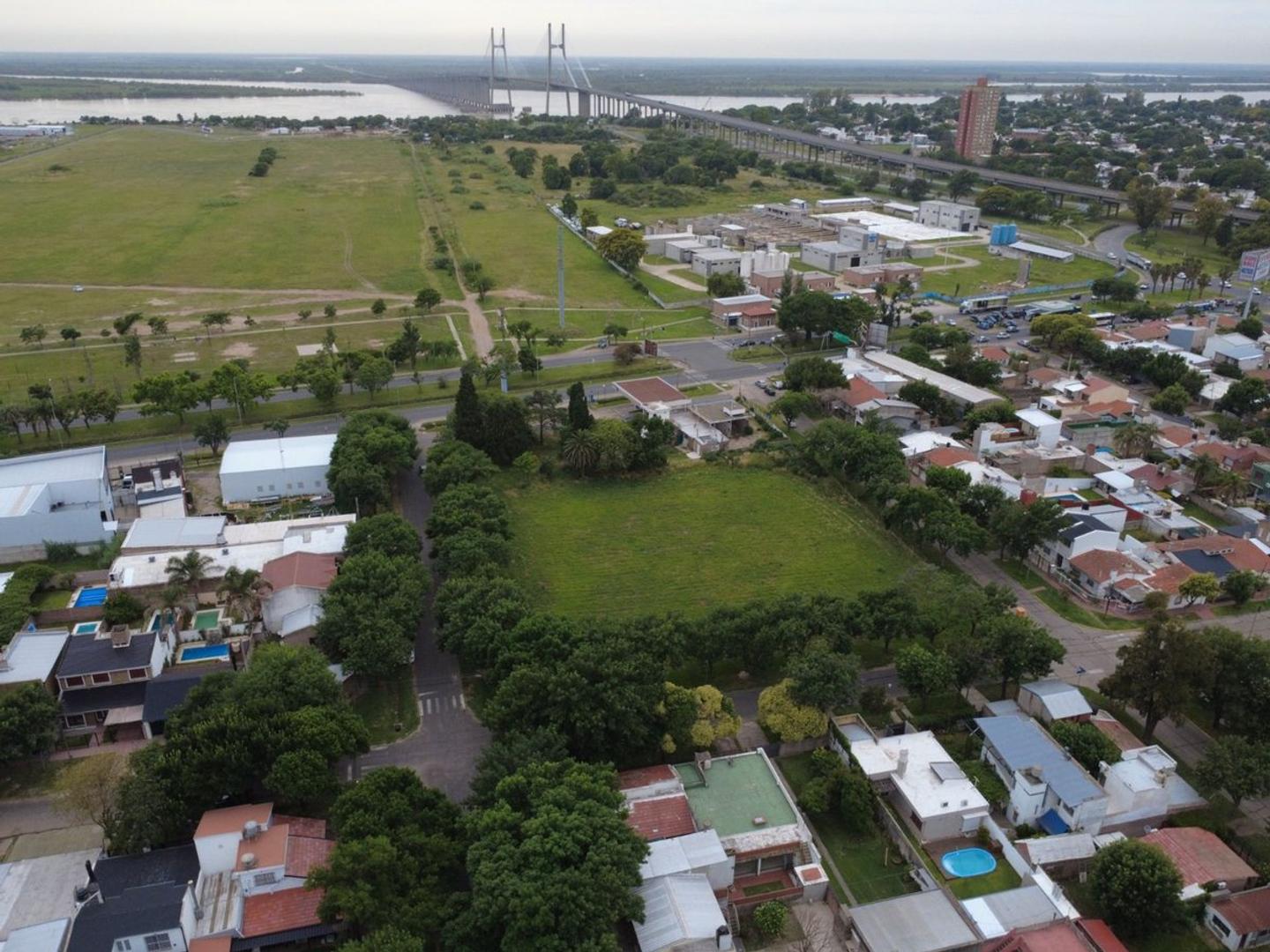 Terreno en Venta en Granadero Baigorria, USD 2.140.000