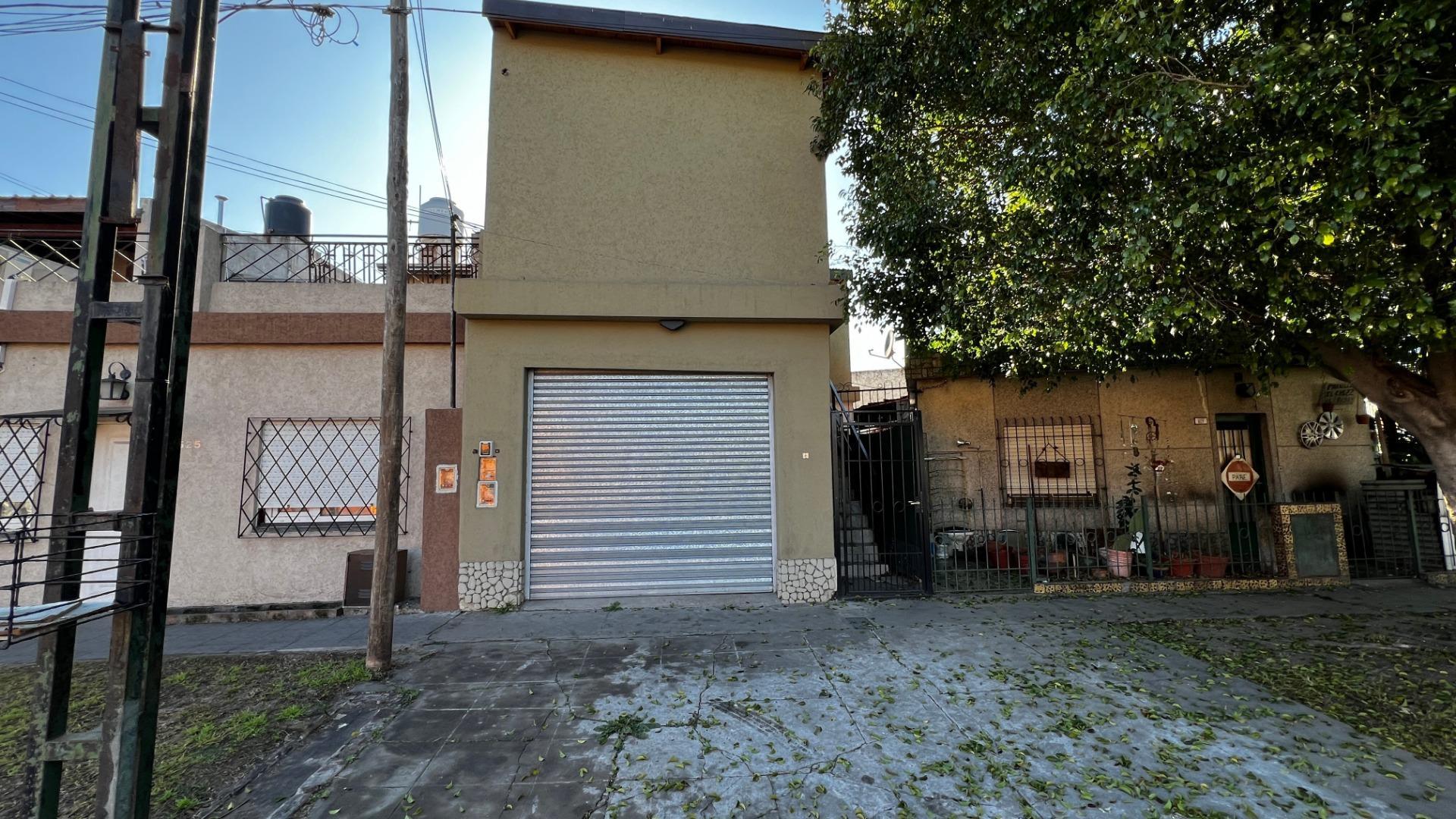 Local departamento dos dormitorios Ituzaingo norte