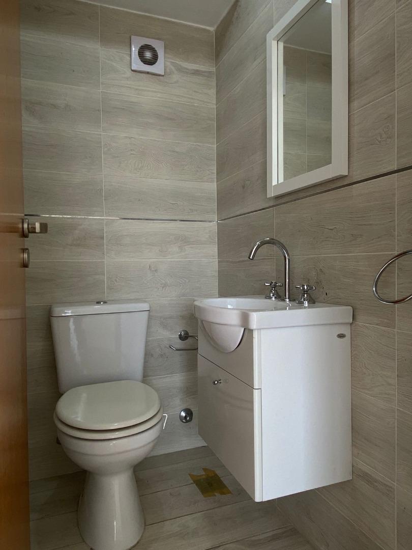 Departamento en Alquiler en Ituzaingo Norte, $ 650.000