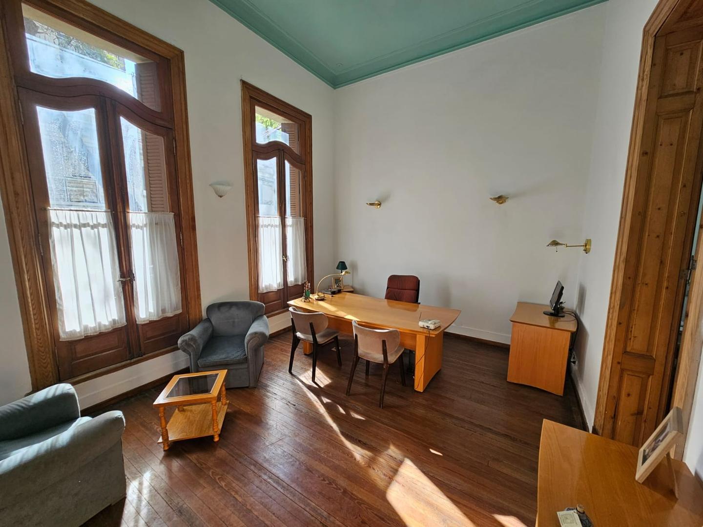 Depto Tipo Casa en Venta en Centro, USD 115.000