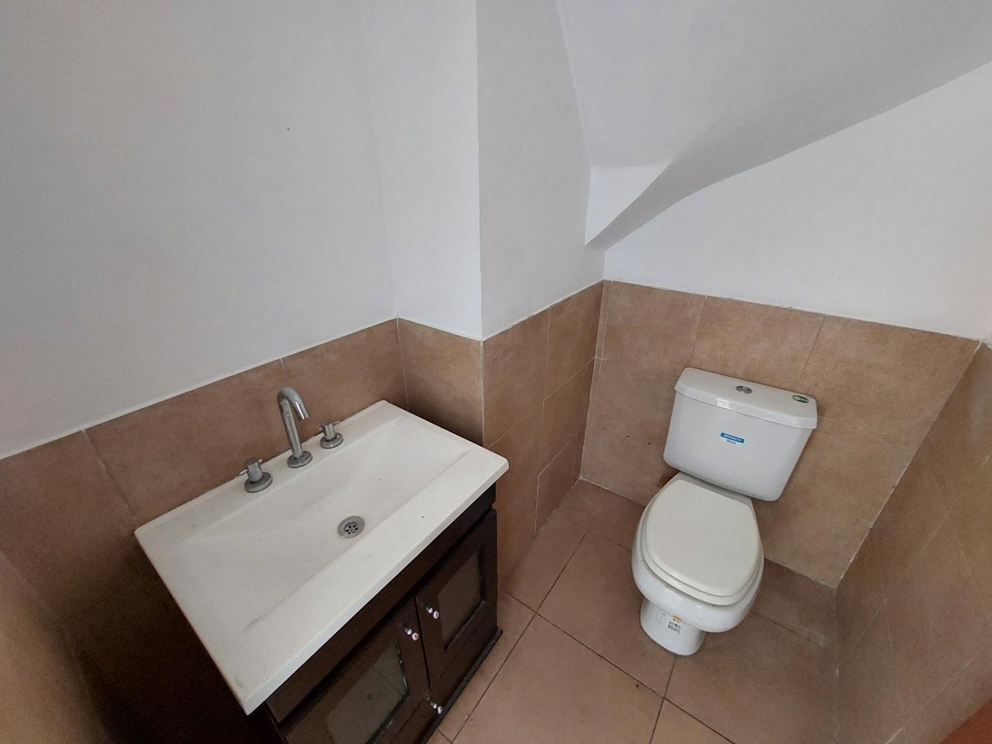 Casa en Alquiler en Ramos Mejia, $ 700.000