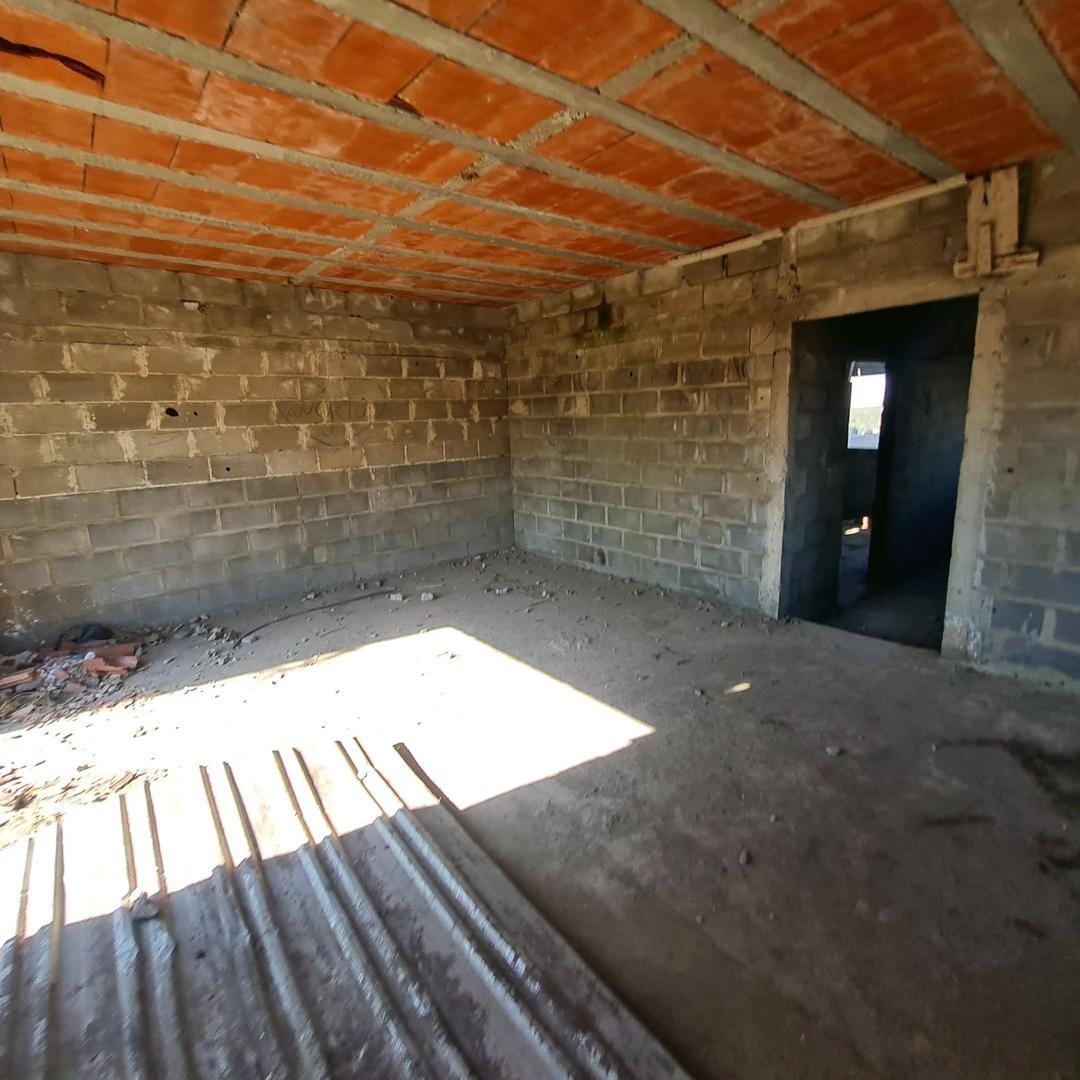 VENDO CASA A TERMINAR LA MEJOR VISTA