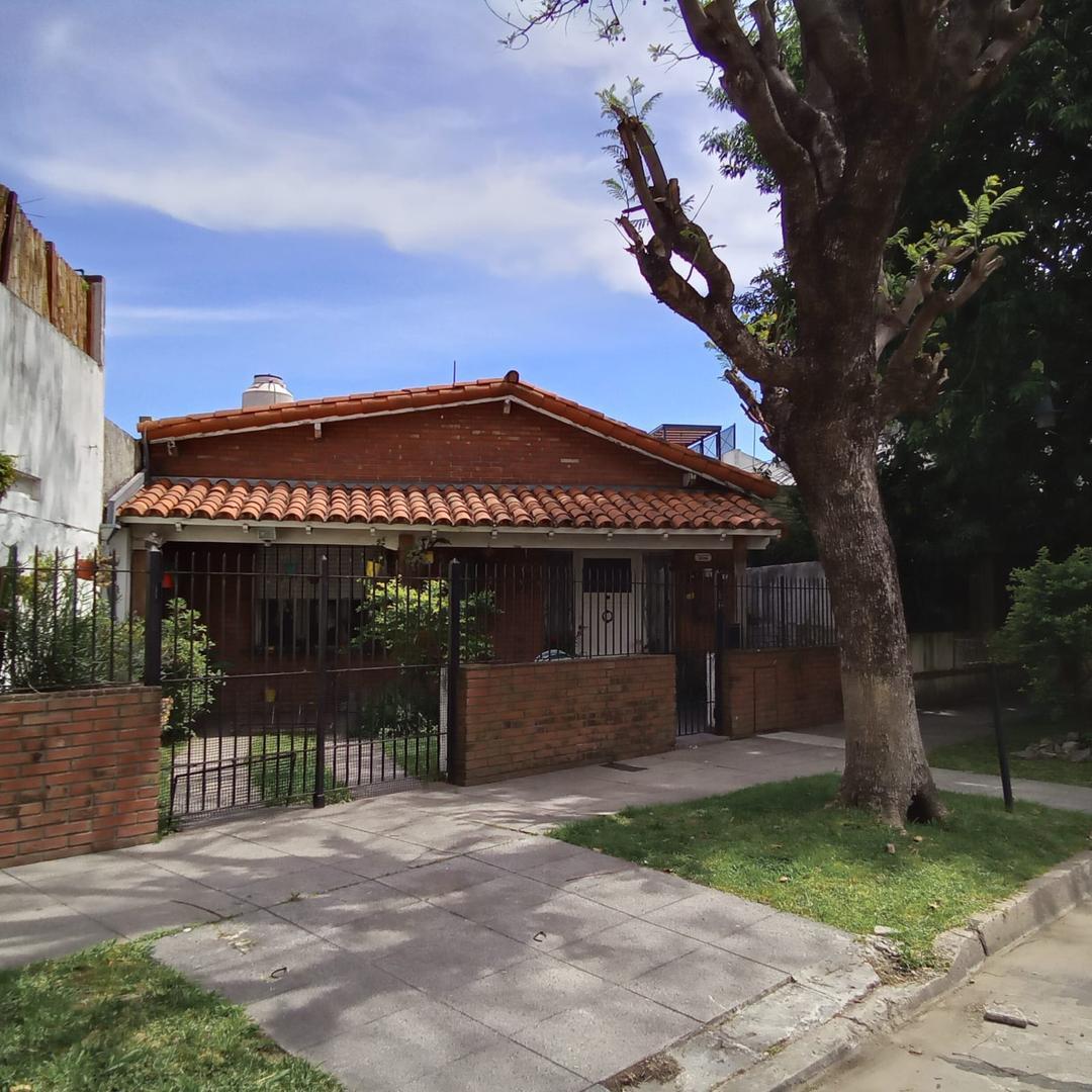 CHALET OPORTUNIDAD CONSTRUCTOR  - INVERSIONISTA A RECICLAR