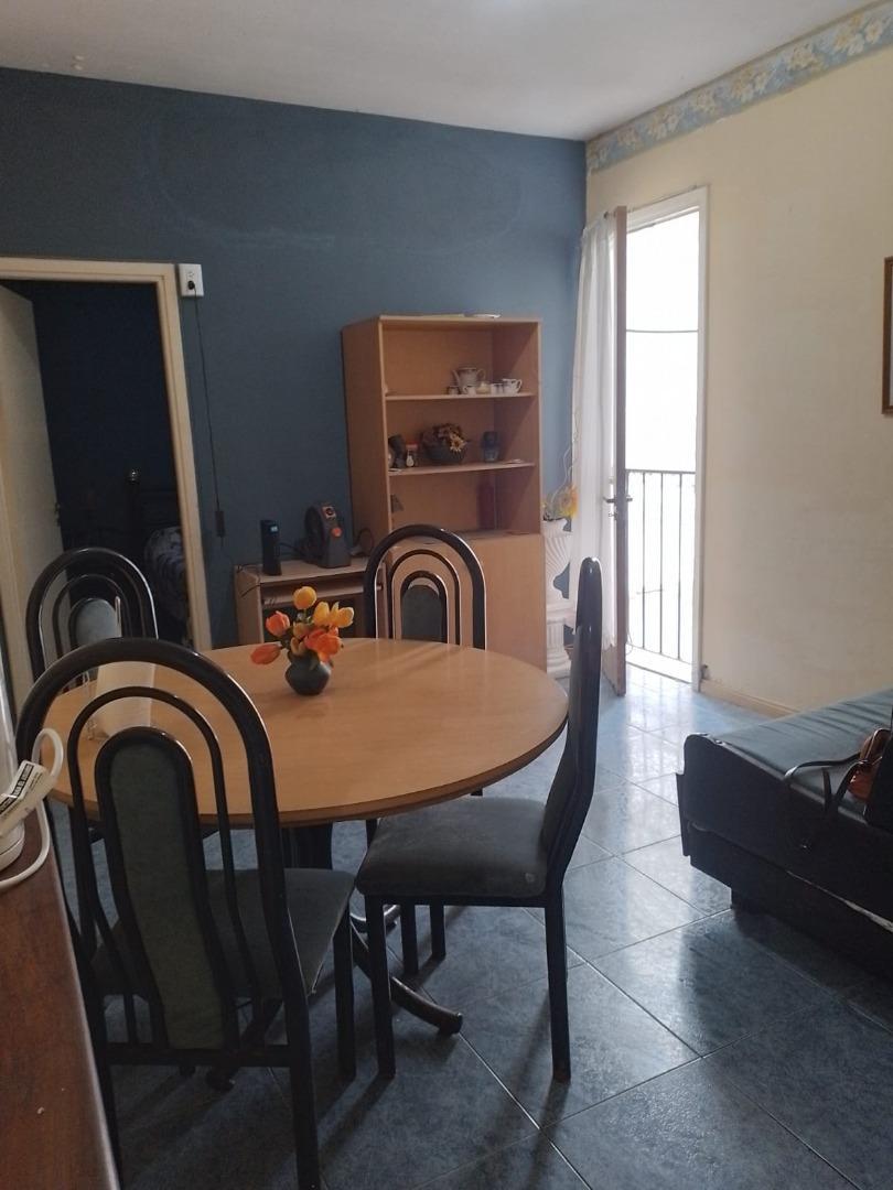 Bolivar 2350 , Piso 2