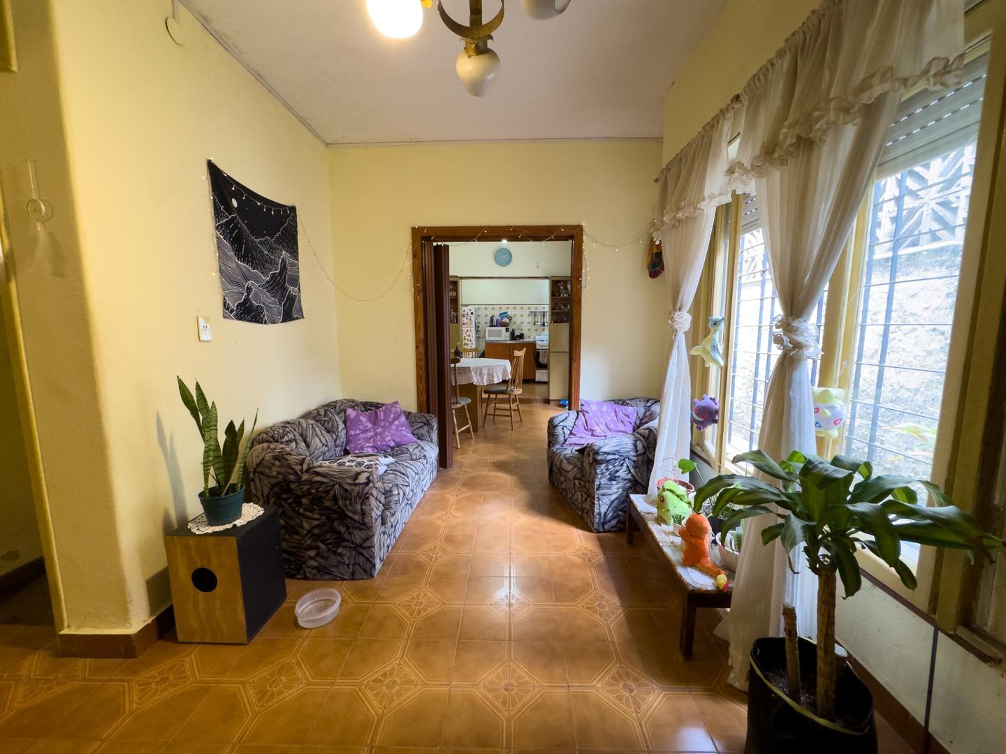 Depto Tipo Casa en Venta de 3 ambientes