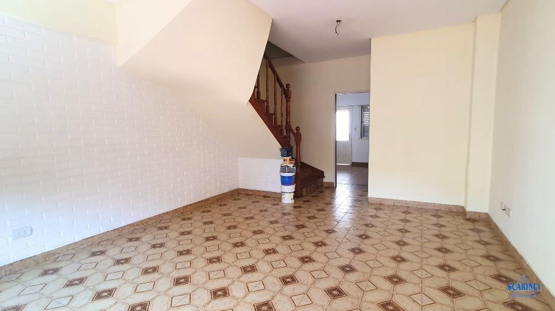 Departamento en Alquiler en Villa Raffo, $ 1.300.000
