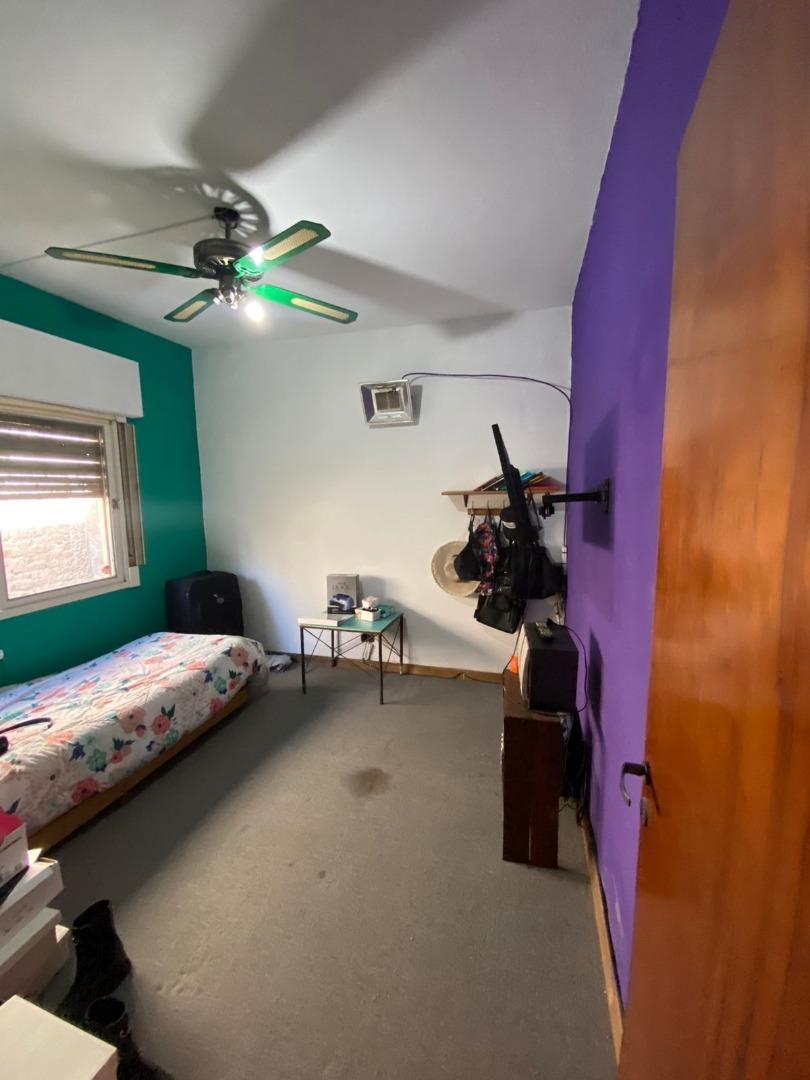 Depto Tipo Casa en Venta 50 años