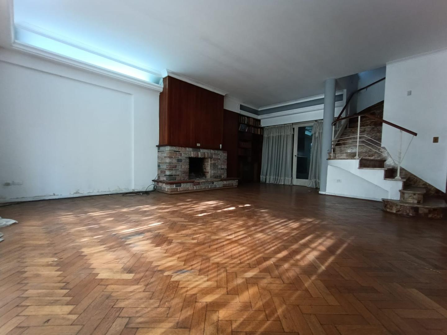 Casa en Venta en Munro, USD 318.000