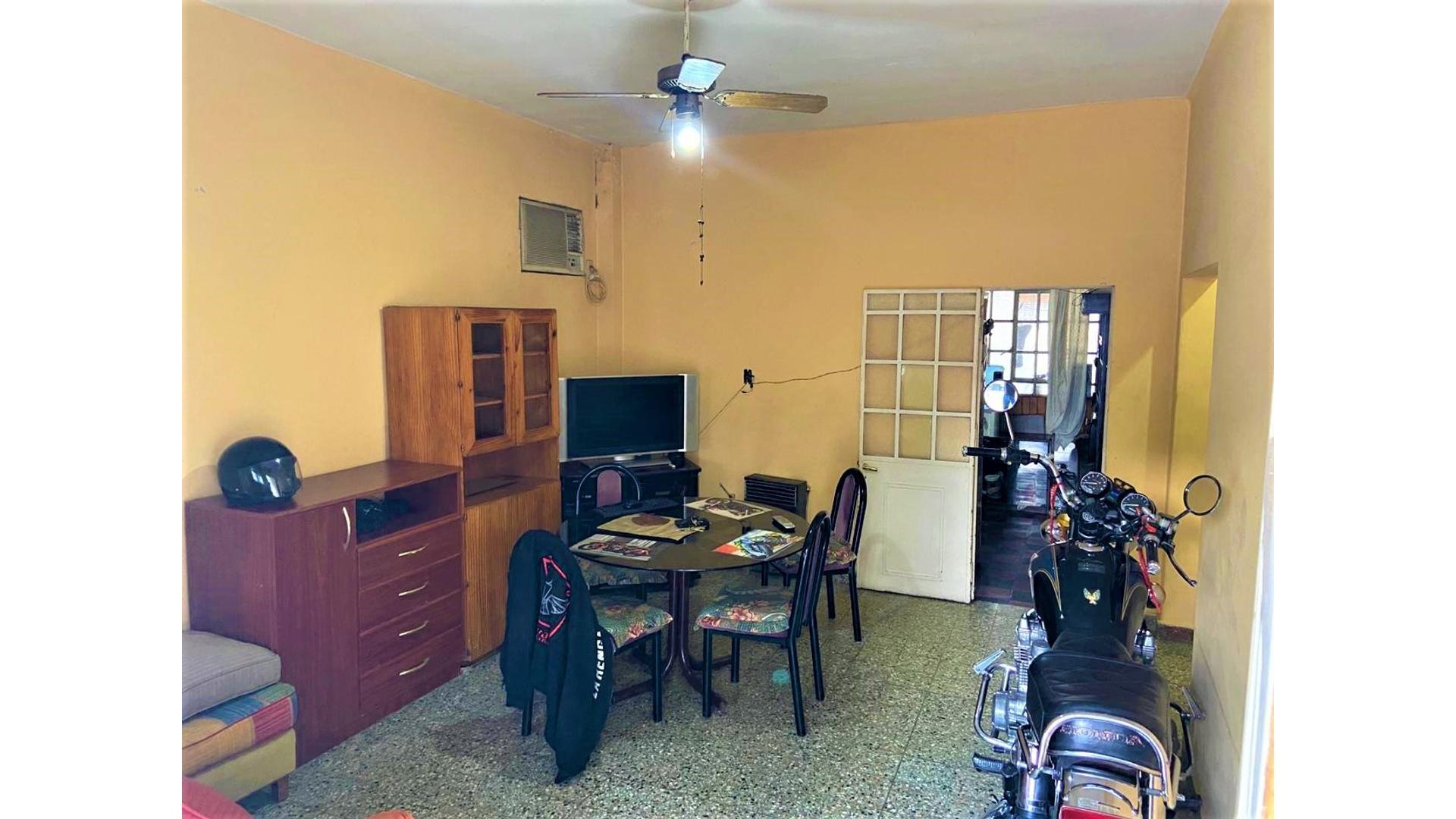 Casa en Venta en Villa Ballester, USD 79.000