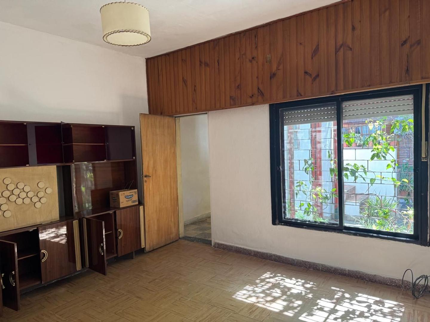 Depto Tipo Casa en Venta en Villa Bonich, USD 93.000