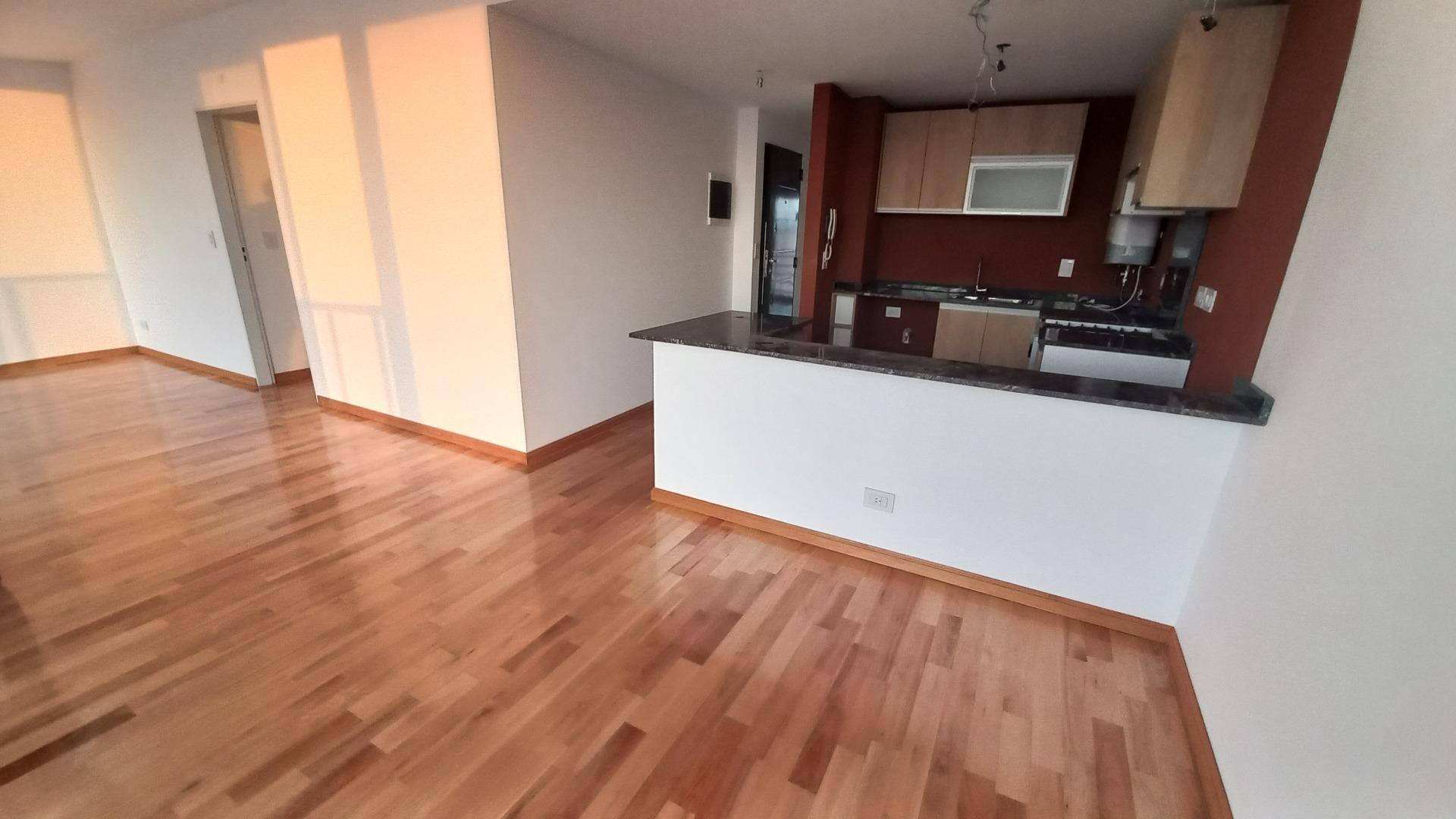 Departamento 3 ambientes con 2 baños